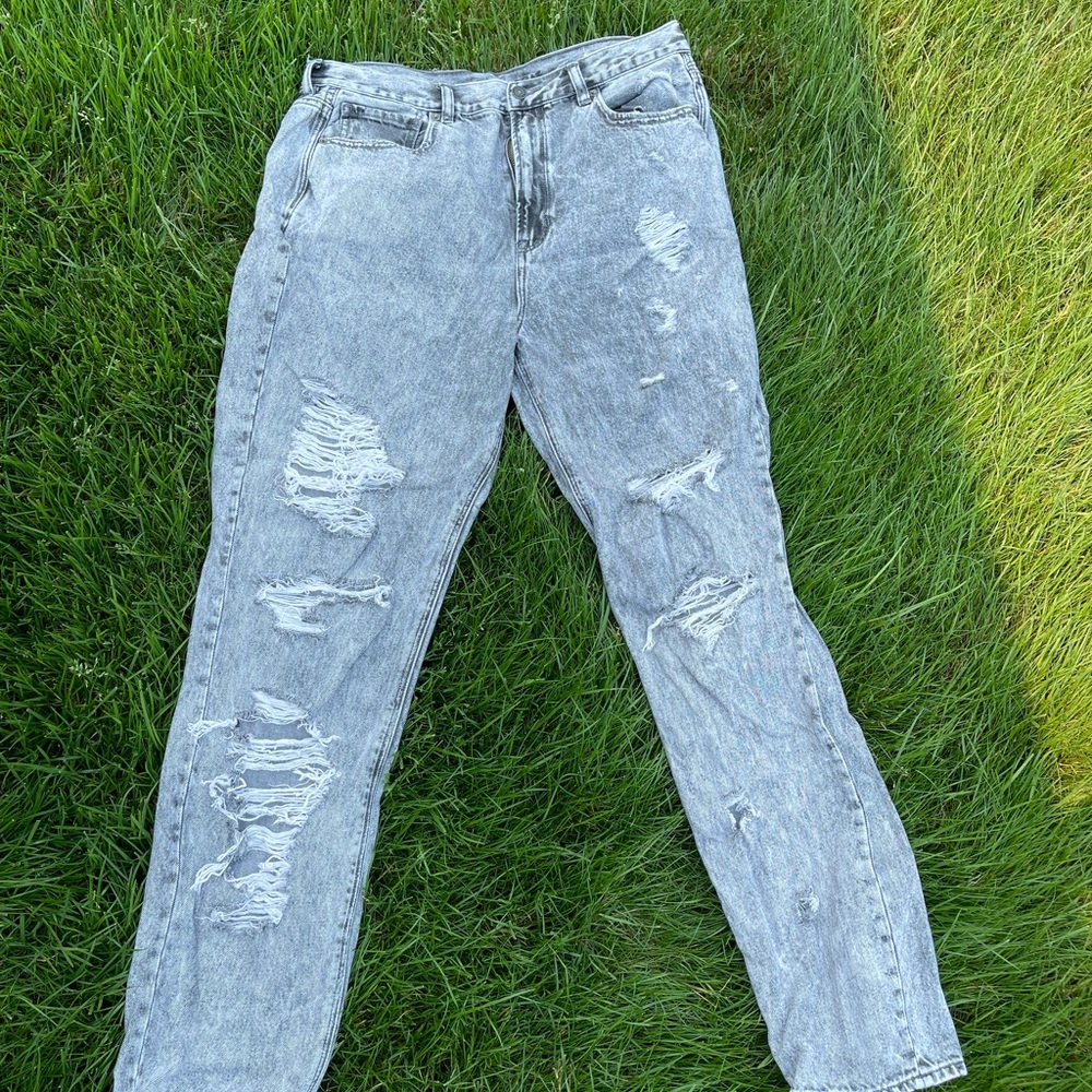 American eagle mom jean